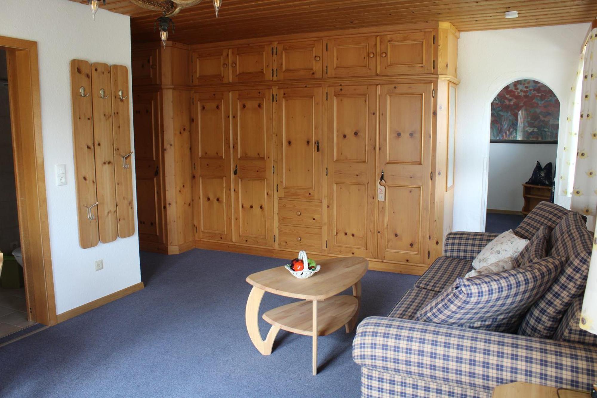 Pfeiffer Alm Am Sonnenhang Mit Blick Auf Die Zugspitze Garmisch-Partenkirchen Kamer foto